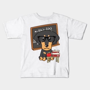 Funny dachshund is teaching Kids T-Shirt